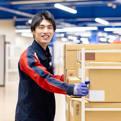 倉庫内作業スタッフ